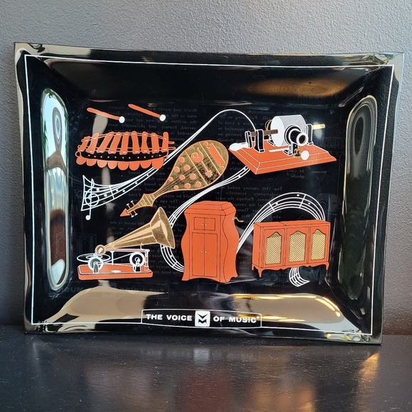 Vintage The Voice of Music Glass Plate - Story of Sound - Picture 1 of 4